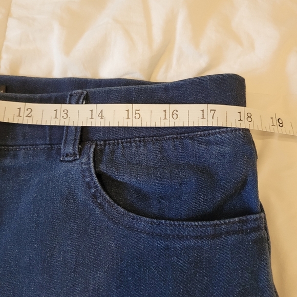 Betabrand pull on denim pants slightly flared leg size XL petite - Picture 10 of 14